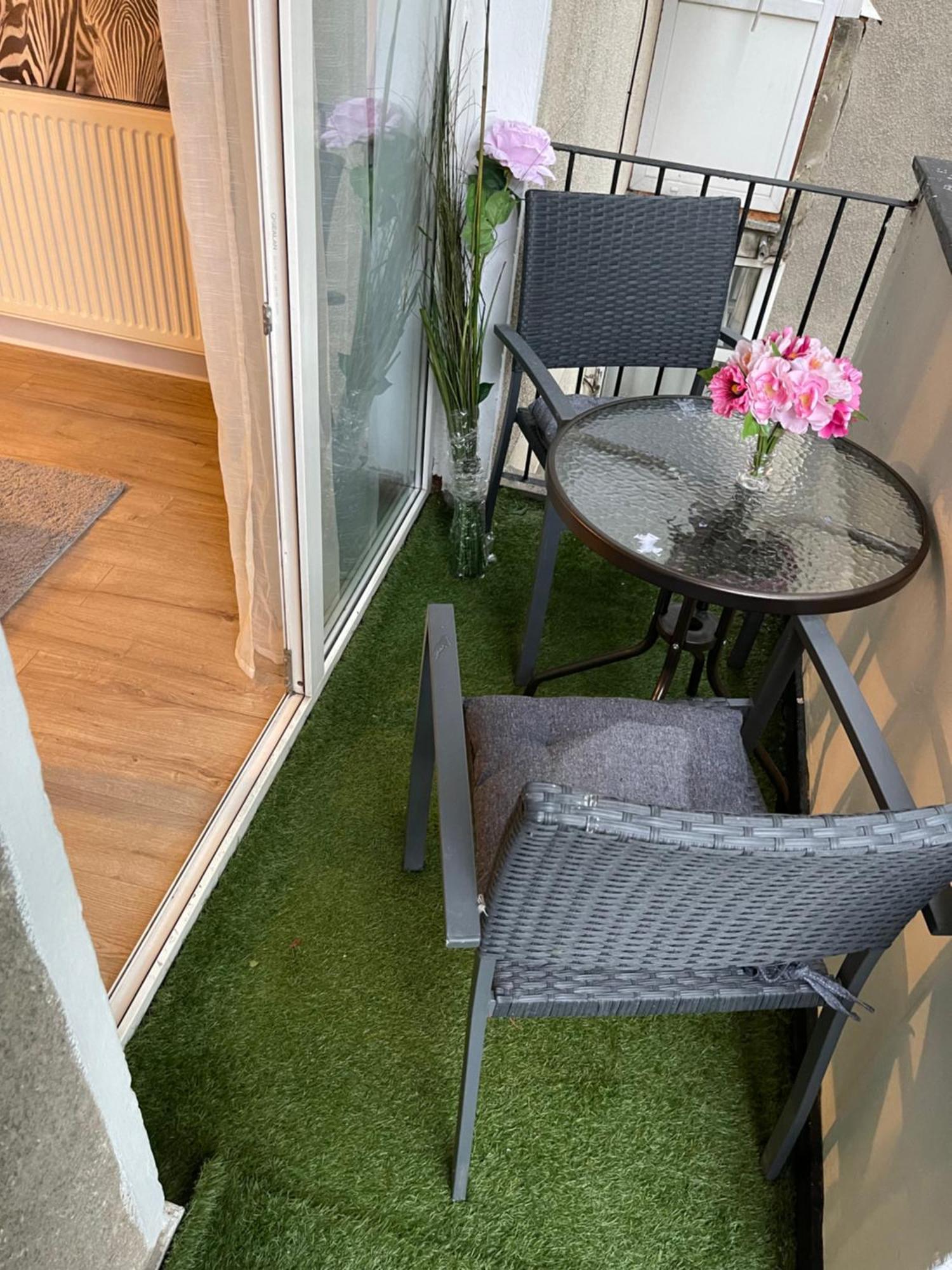 Cellini Apartman Bukarest Kültér fotó