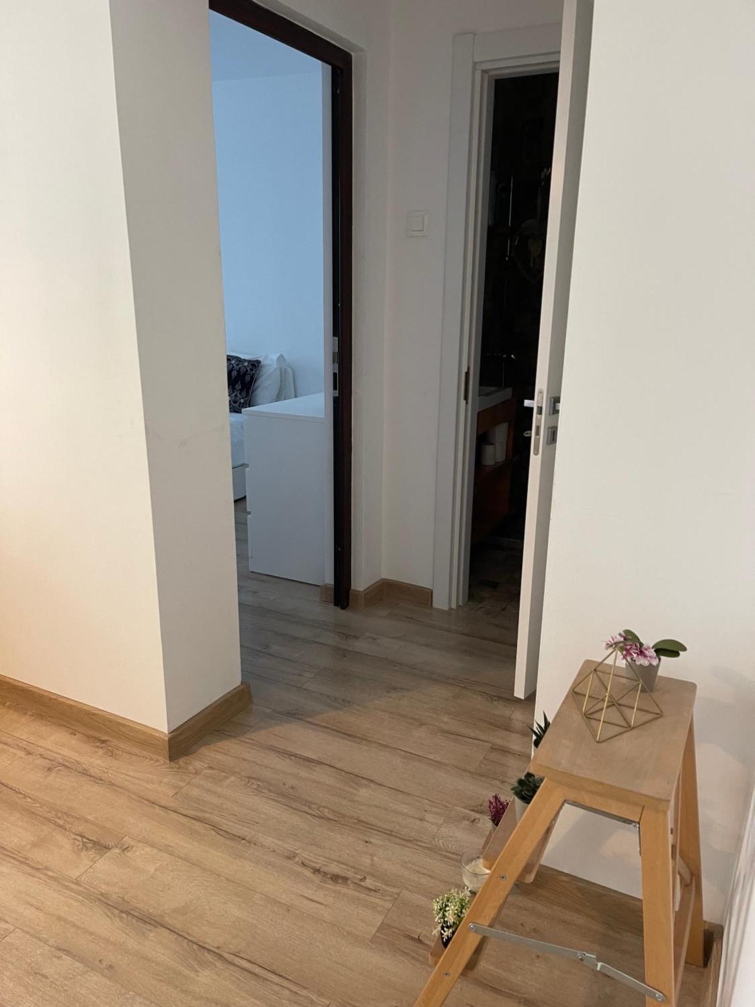 Cellini Apartman Bukarest Kültér fotó
